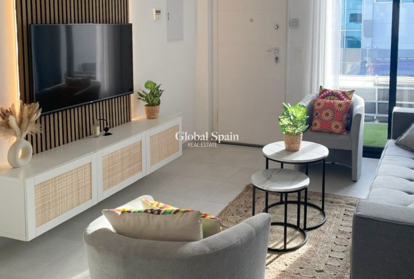 Revente - APPARTEMENT -
SAN PEDRO DEL PINATAR - LO PAGÁN