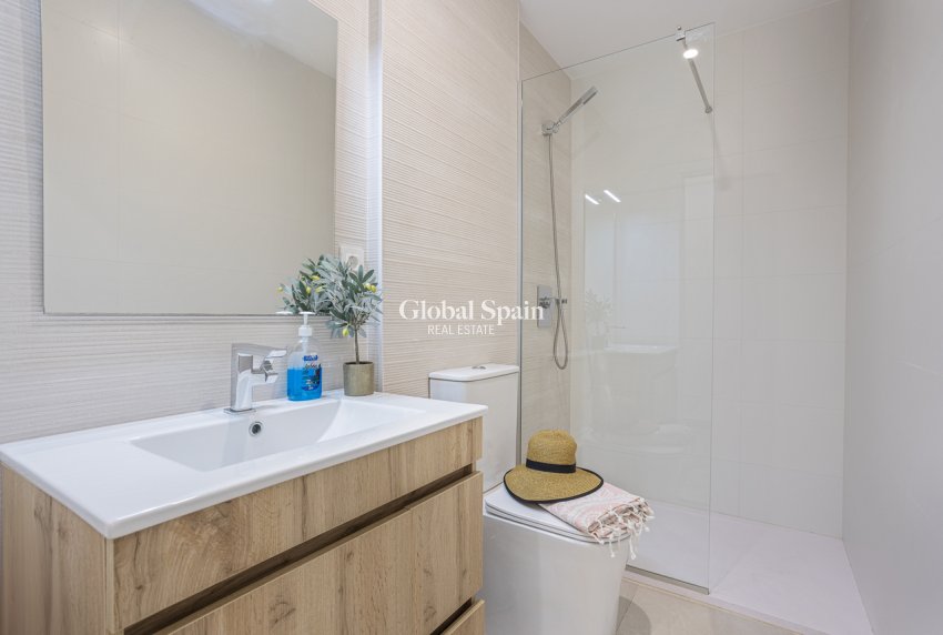 Revente - APPARTEMENT -
SAN PEDRO DEL PINATAR - Los Cuarteros