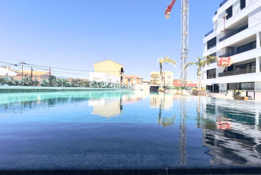 Revente - APPARTEMENT -
SAN PEDRO DEL PINATAR - San Pedro de Pinatar