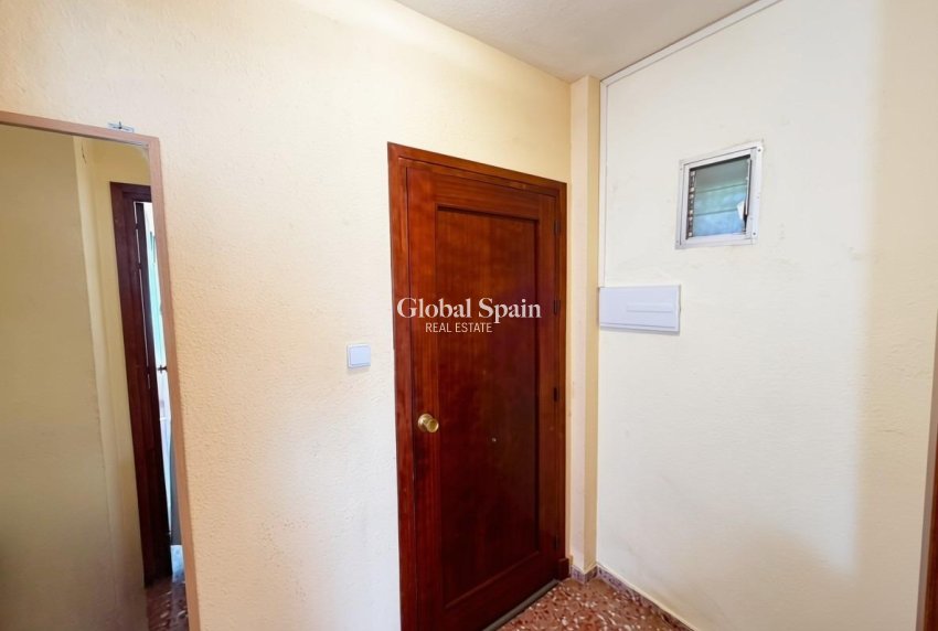 Revente - APPARTEMENT -
SAN PEDRO DEL PINATAR - Villananitos