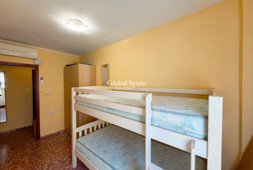 Revente - APPARTEMENT -
SAN PEDRO DEL PINATAR - Villananitos