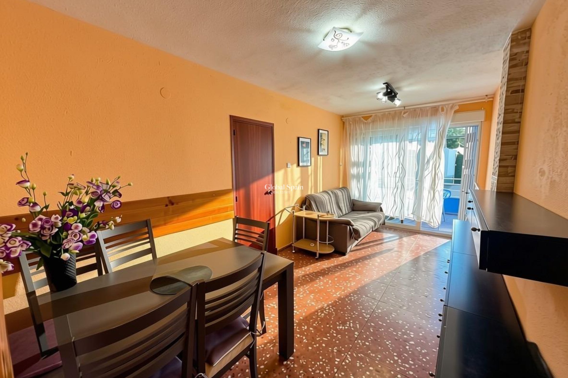 Revente - APPARTEMENT -
SAN PEDRO DEL PINATAR - Villananitos