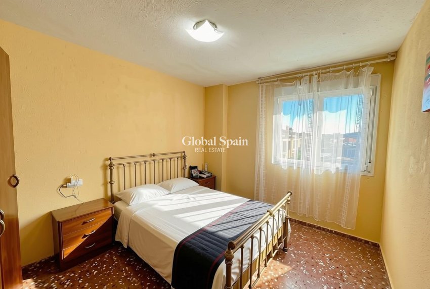 Revente - APPARTEMENT -
SAN PEDRO DEL PINATAR - Villananitos