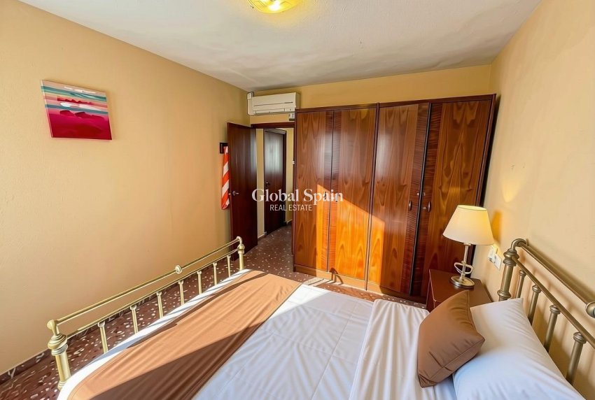 Revente - APPARTEMENT -
SAN PEDRO DEL PINATAR - Villananitos