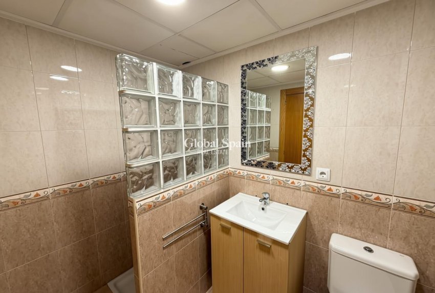 Revente - APPARTEMENT -
SAN PEDRO DEL PINATAR - Villananitos