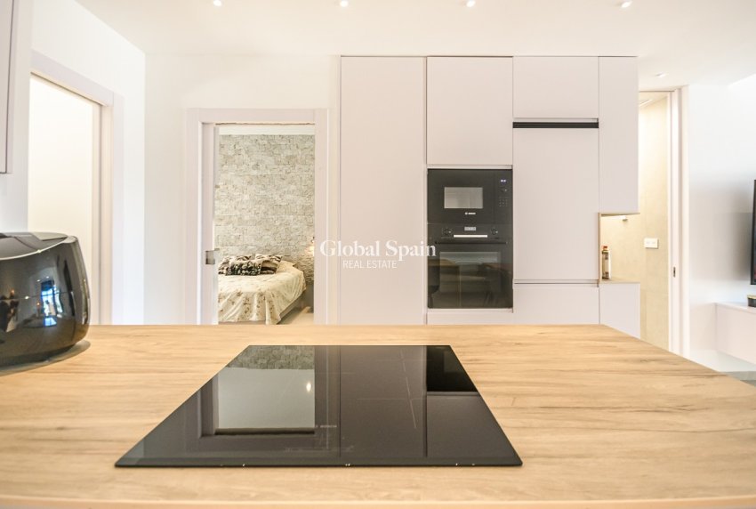 Revente - APPARTEMENT -
SAN PEDRO DEL PINATAR