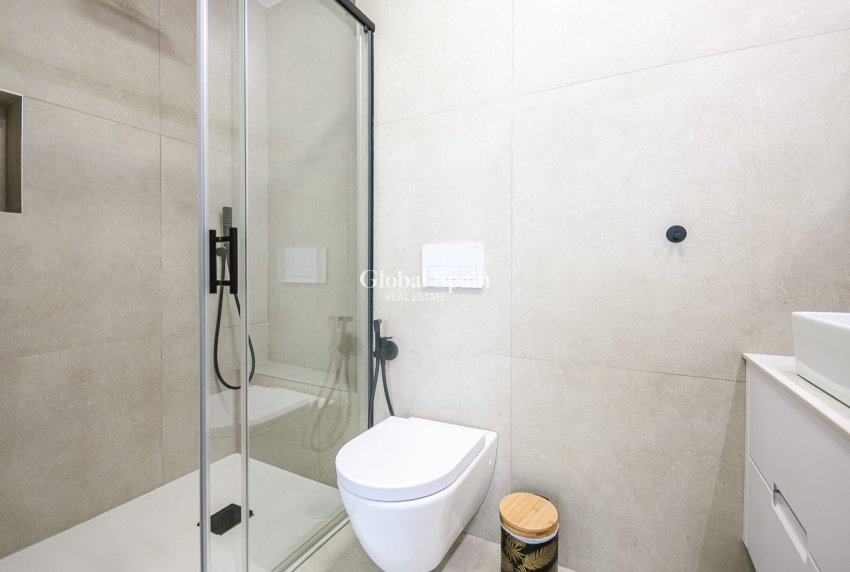 Revente - APPARTEMENT -
SAN PEDRO DEL PINATAR