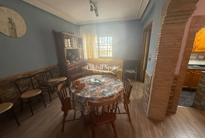 Revente - APPARTEMENT -
SAN PEDRO DEL PINATAR - -  -