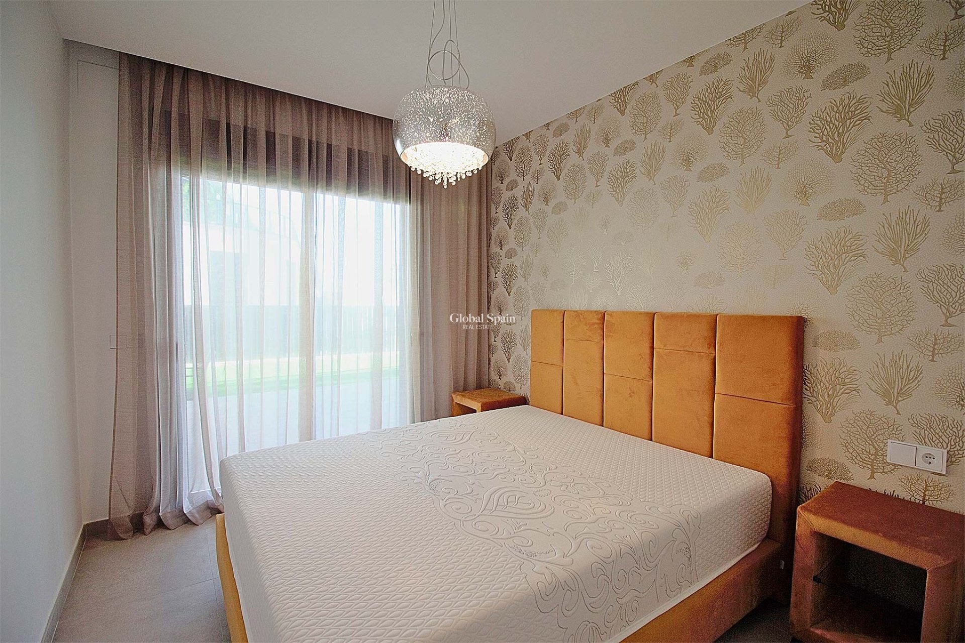 Revente - APPARTEMENT -
SANTA POLA - Costa Blanca