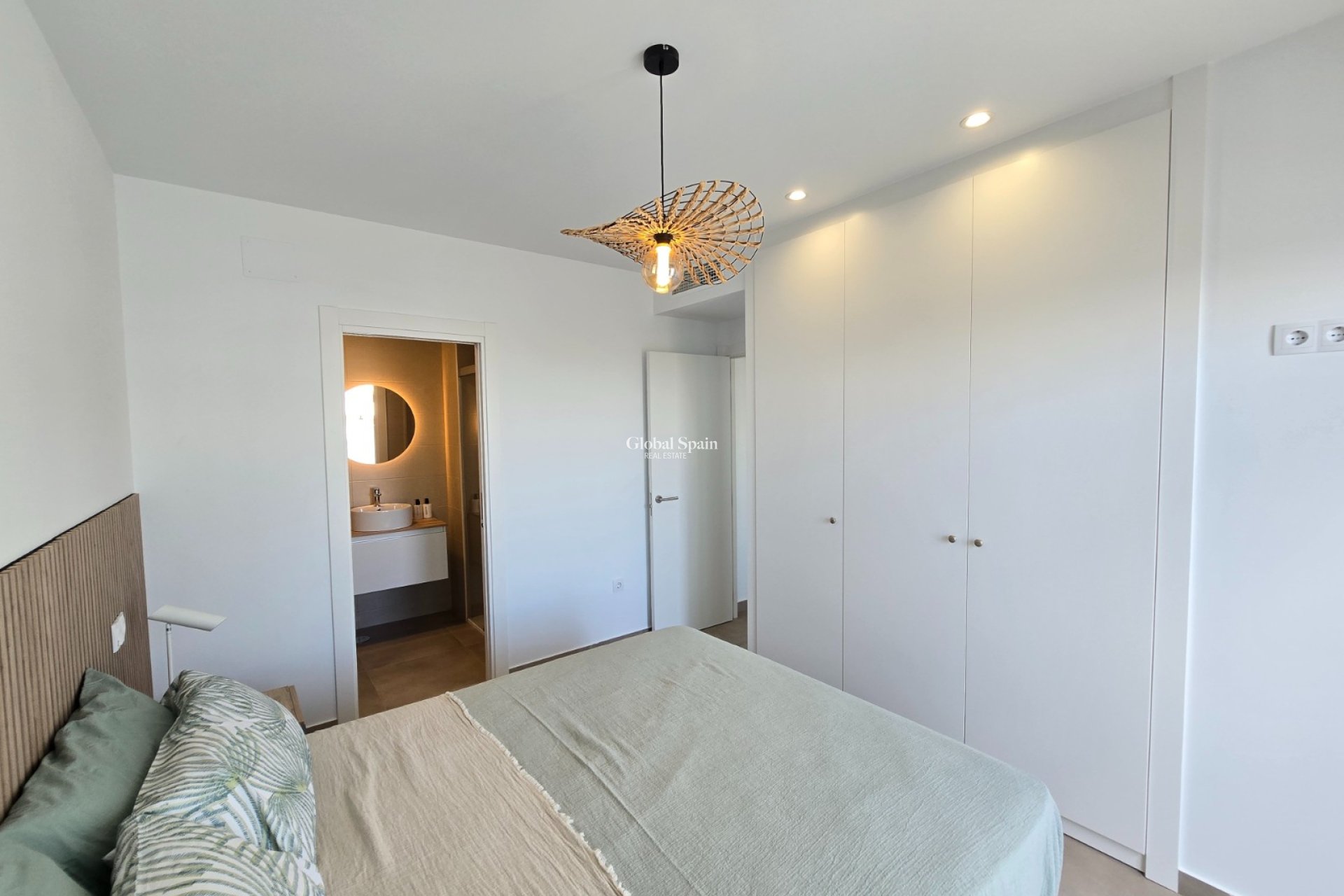 Revente - APPARTEMENT -
SANTA ROSALÍA - Inland