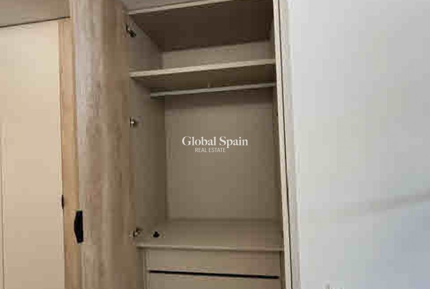 Revente - APPARTEMENT -
SANTIAGO DE LA RIBERA - Costa Calida