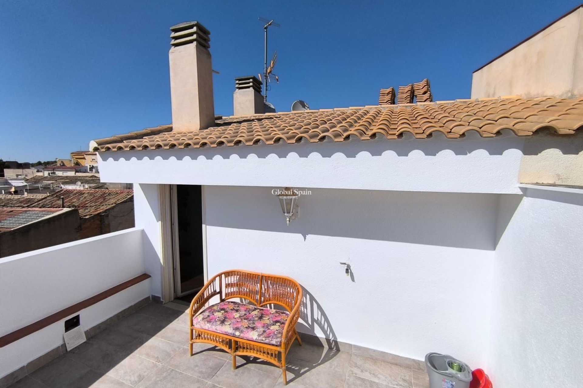 Revente - APPARTEMENT -
SAX - Inland