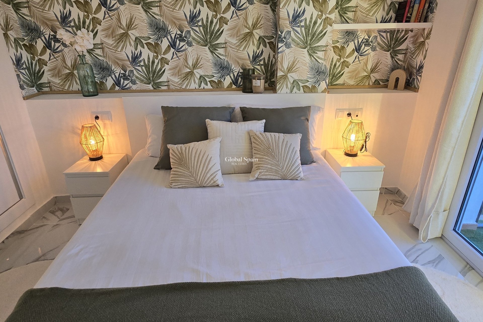 Revente - APPARTEMENT -
SUCINA - Inland