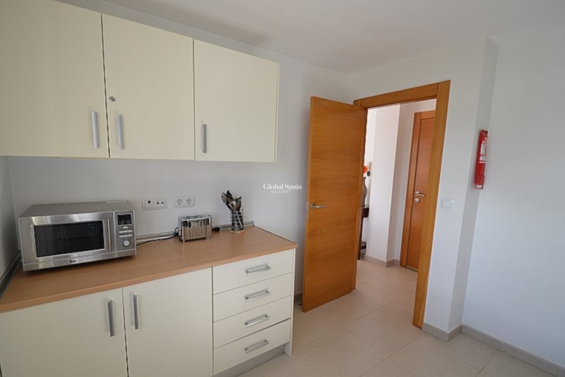 Revente - APPARTEMENT -
SUCINA - Inland