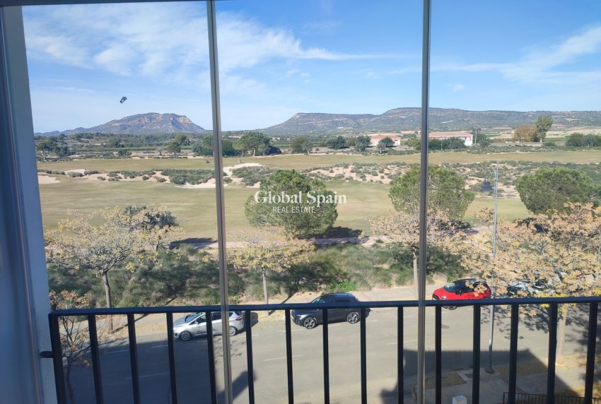 Revente - APPARTEMENT -
SUCINA - Inland