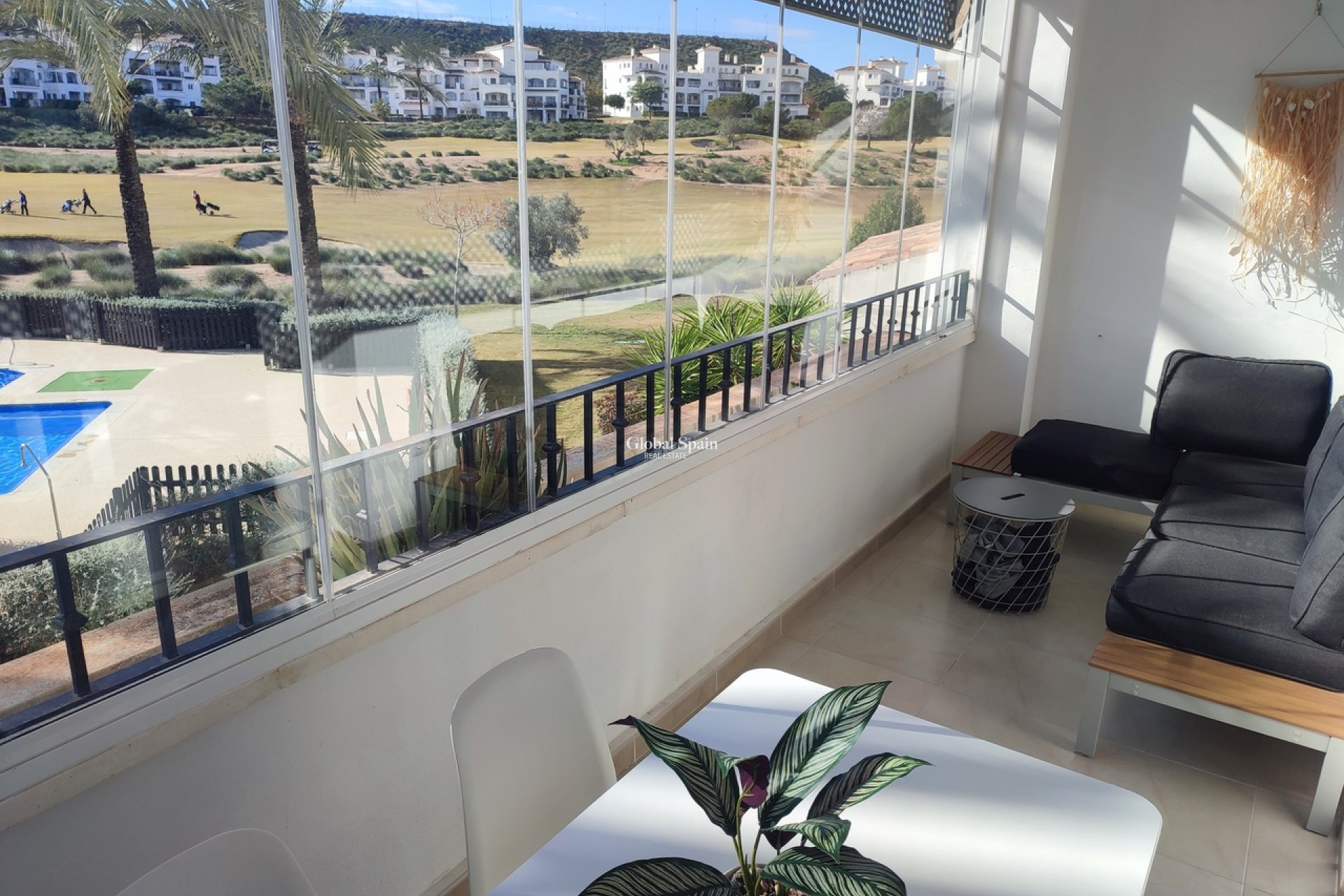 Revente - APPARTEMENT -
SUCINA - Inland