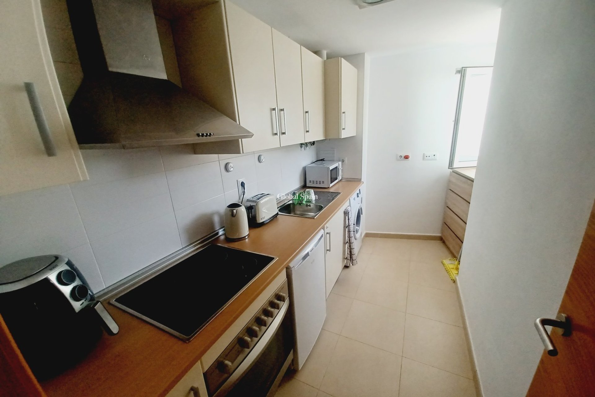 Revente - APPARTEMENT -
SUCINA - Inland