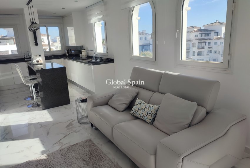 Revente - APPARTEMENT -
SUCINA - Inland