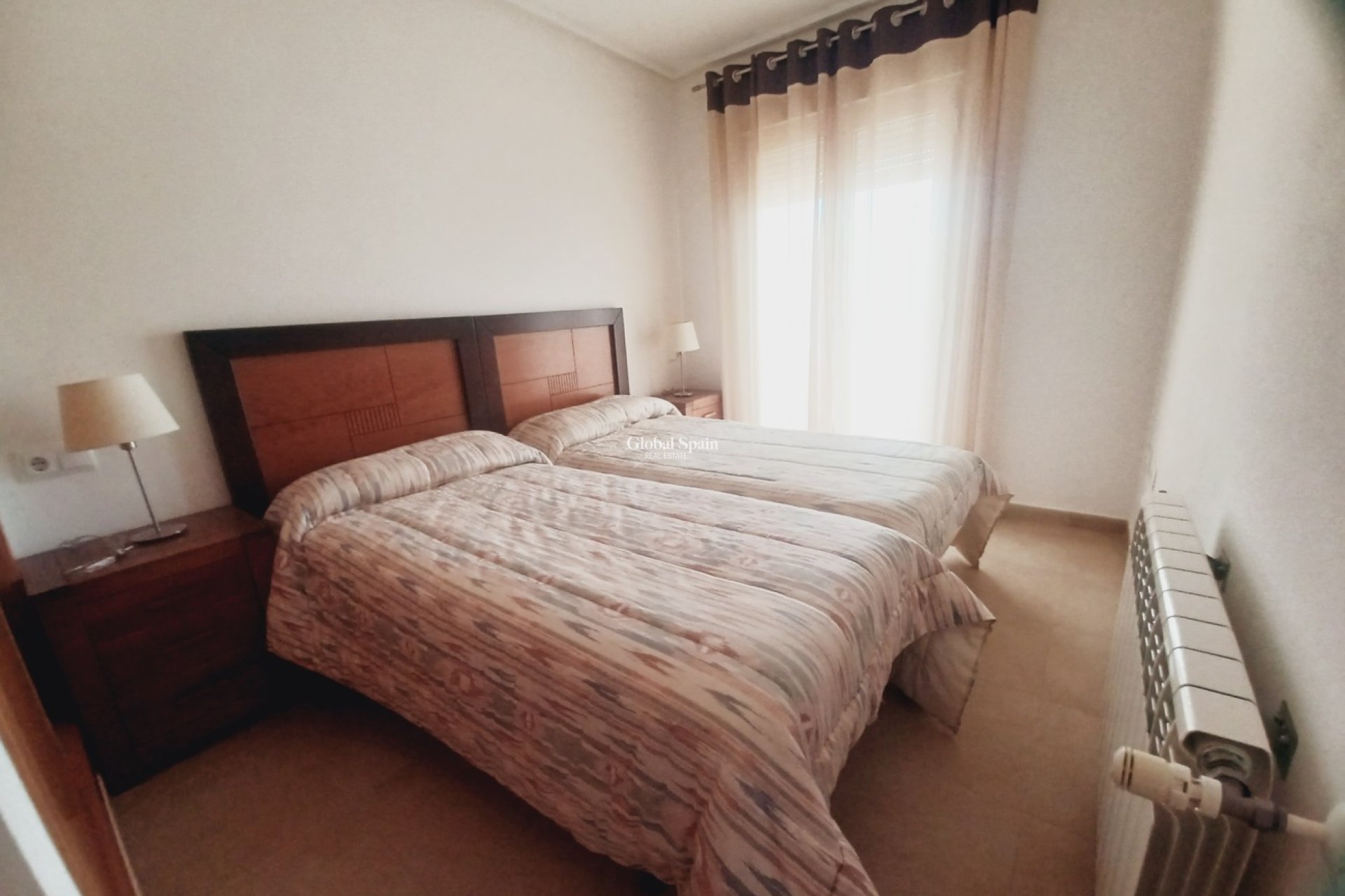 Revente - APPARTEMENT -
SUCINA - Inland