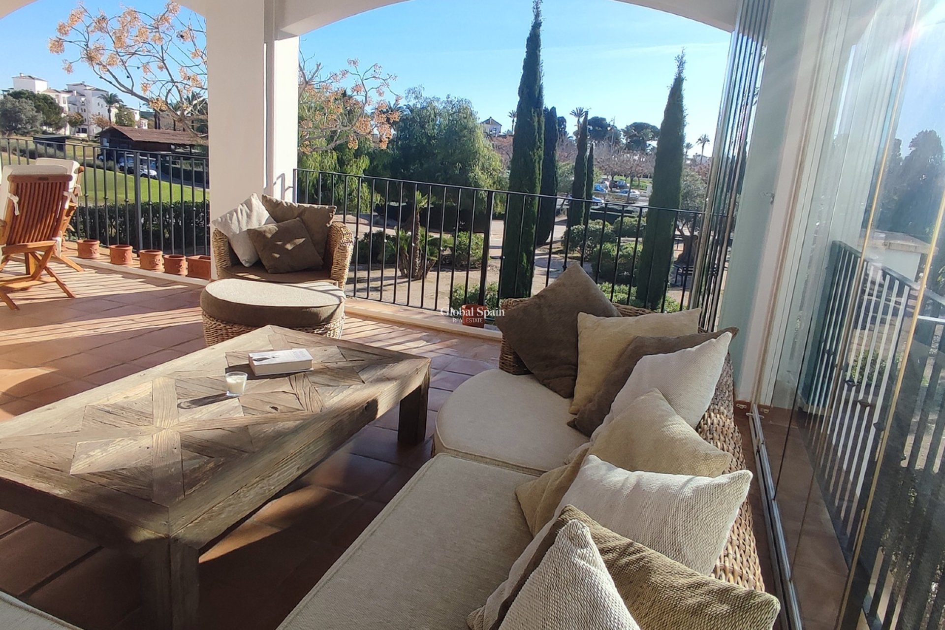 Revente - APPARTEMENT -
SUCINA - Inland