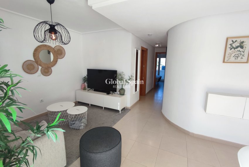 Revente - APPARTEMENT -
SUCINA - Inland