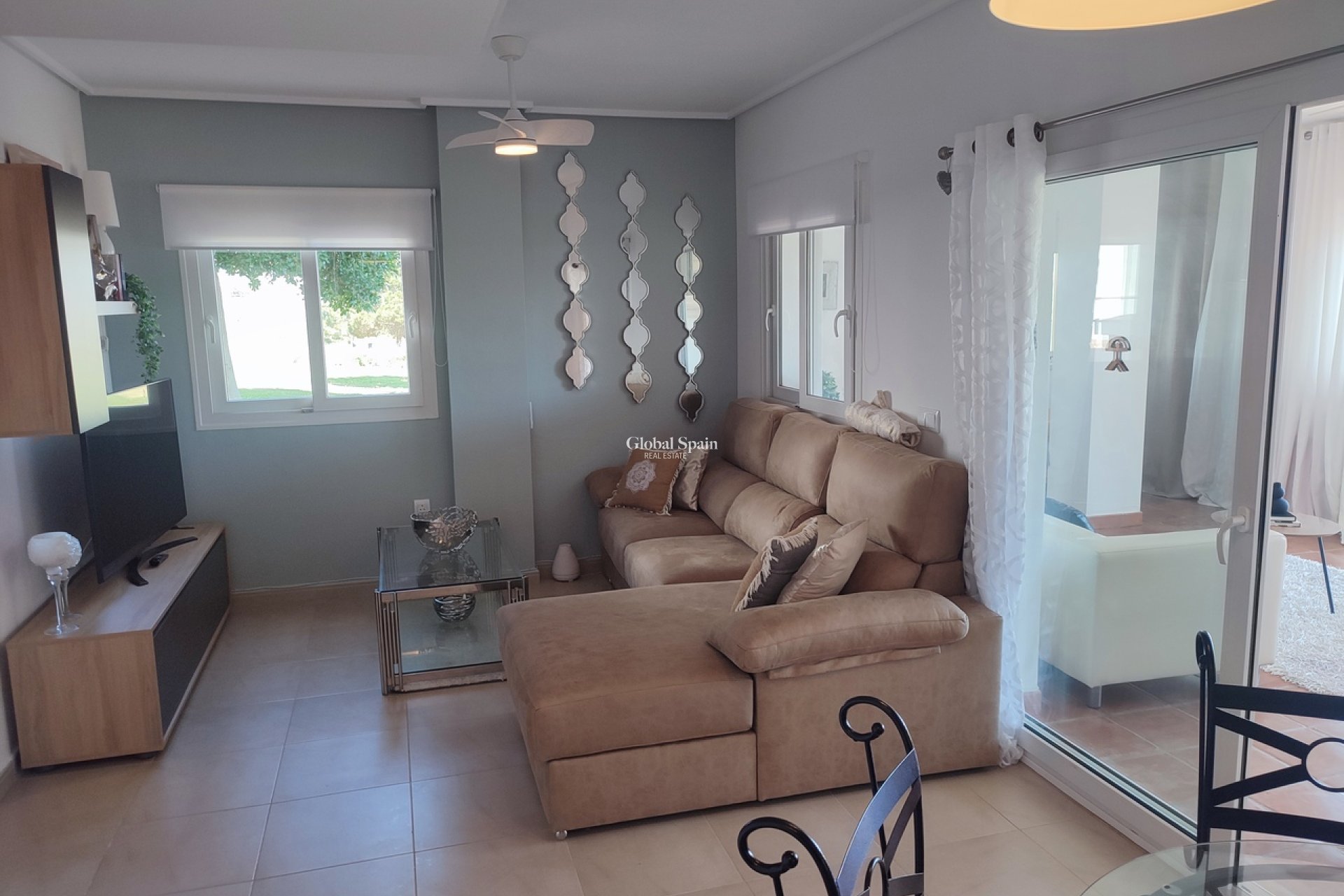 Revente - APPARTEMENT -
SUCINA - Inland