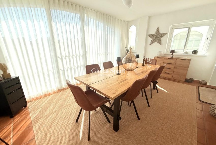 Revente - APPARTEMENT -
SUCINA - Inland