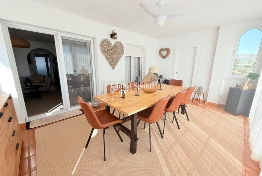 Revente - APPARTEMENT -
SUCINA - Inland