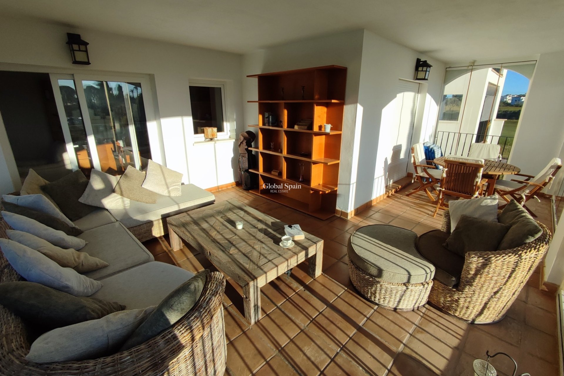 Revente - APPARTEMENT -
SUCINA - Inland