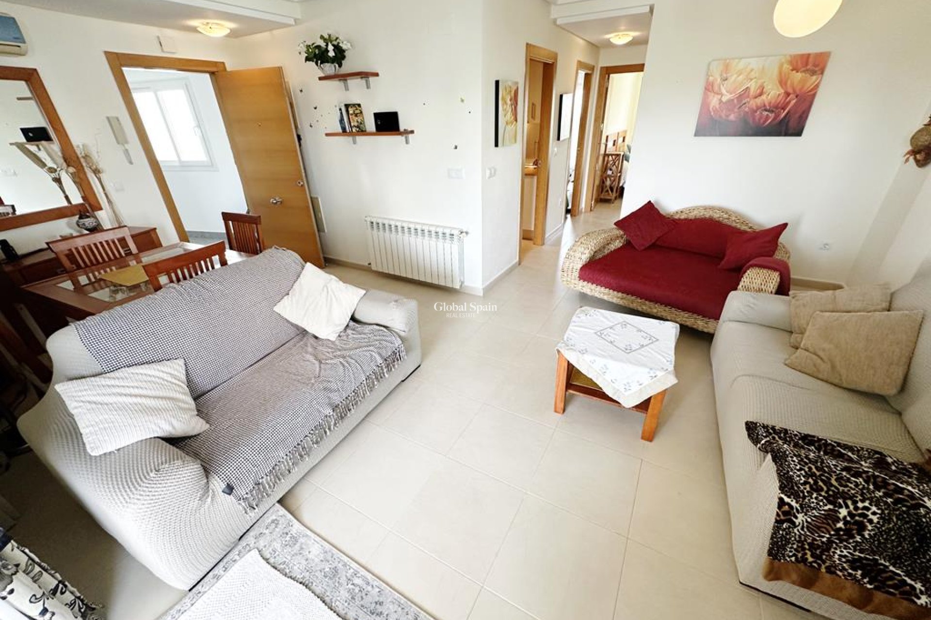 Revente - APPARTEMENT -
SUCINA - Inland