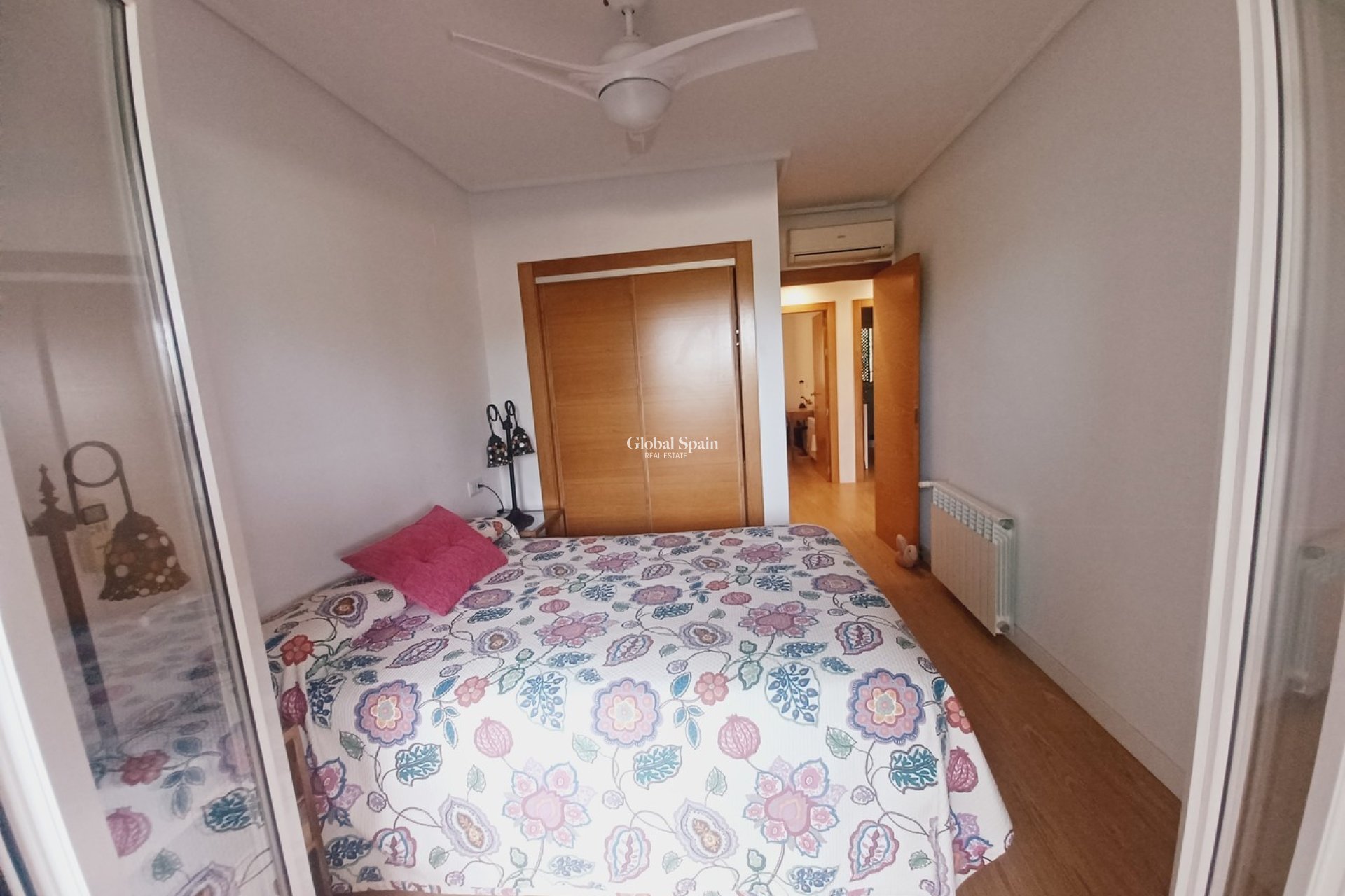 Revente - APPARTEMENT -
SUCINA - Inland