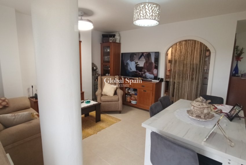 Revente - APPARTEMENT -
SUCINA - Inland