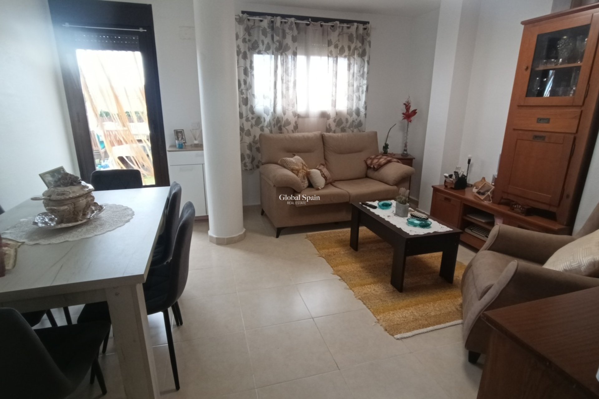 Revente - APPARTEMENT -
SUCINA - Inland