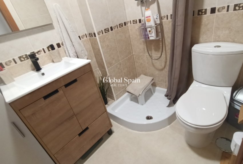 Revente - APPARTEMENT -
SUCINA - Inland