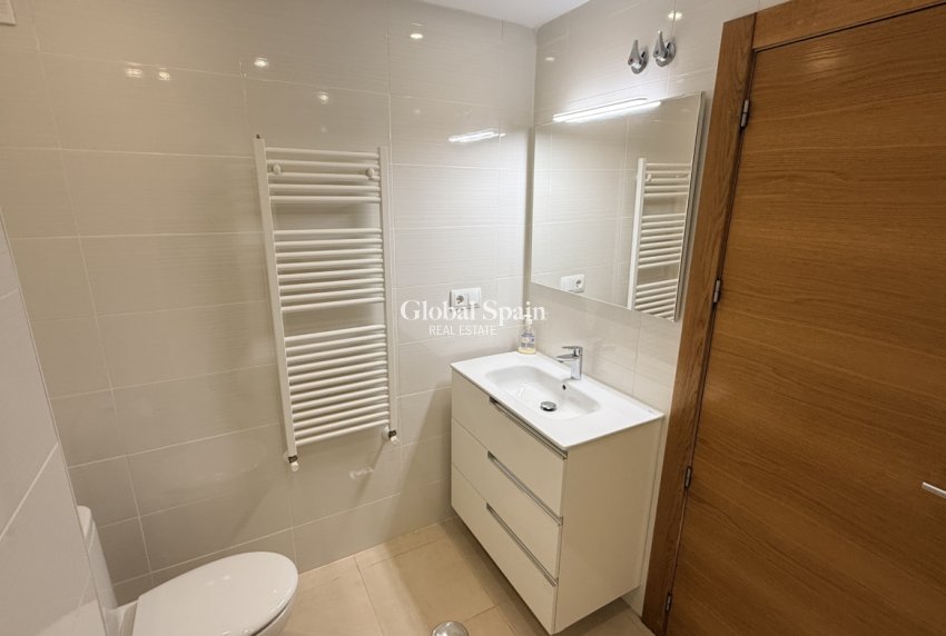 Revente - APPARTEMENT -
SUCINA - Inland