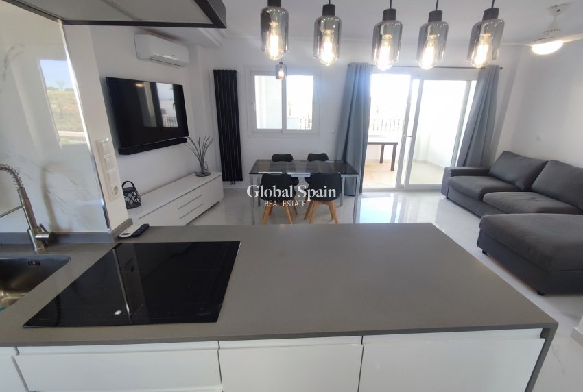 Revente - APPARTEMENT -
SUCINA - Inland