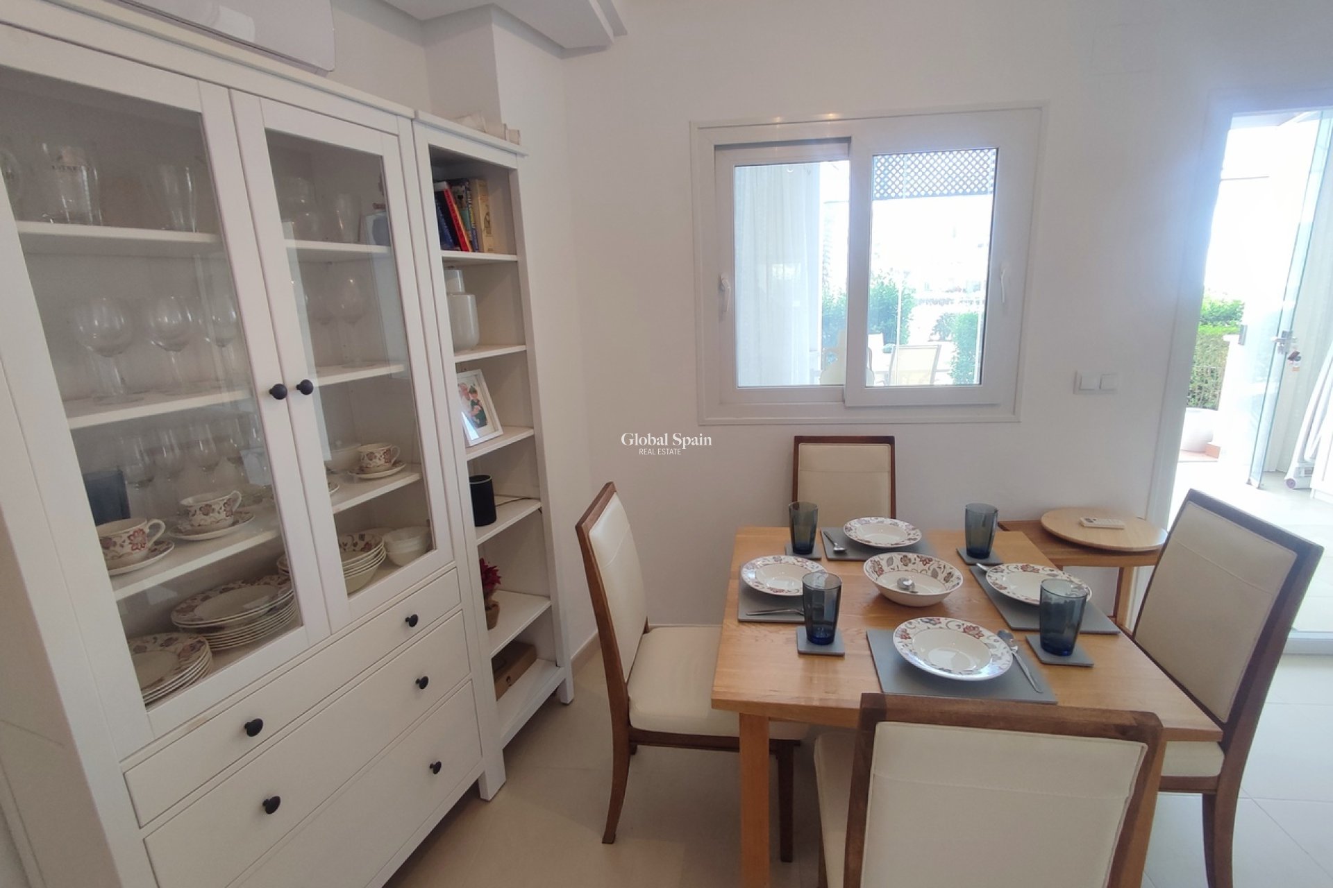 Revente - APPARTEMENT -
SUCINA - Inland