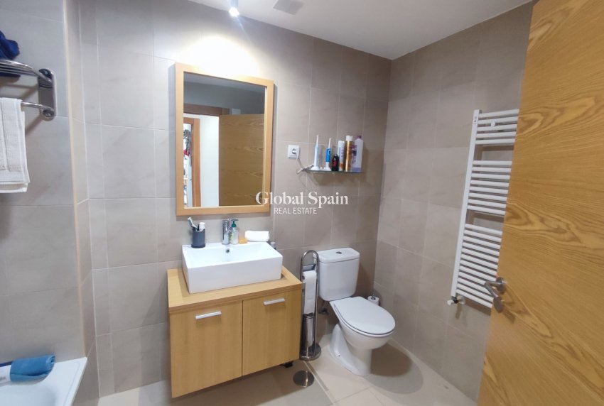 Revente - APPARTEMENT -
SUCINA - Inland