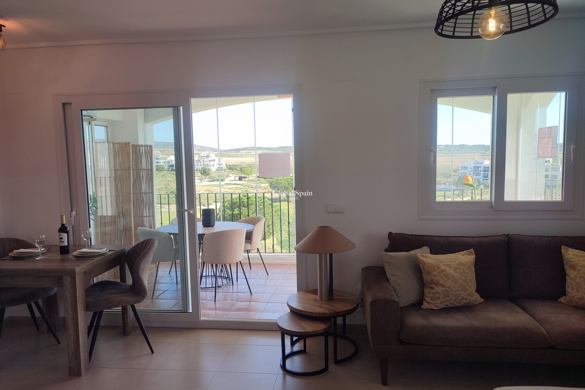 Revente - APPARTEMENT -
SUCINA - Inland