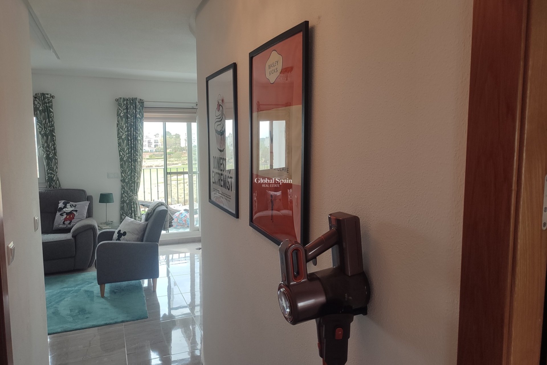 Revente - APPARTEMENT -
SUCINA - Inland