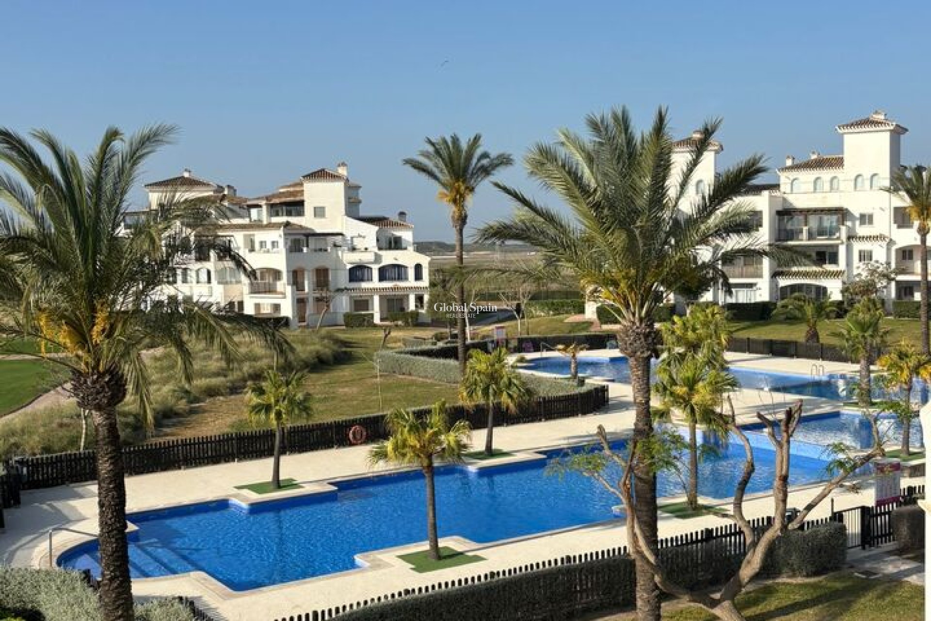Revente - APPARTEMENT -
SUCINA - Inland