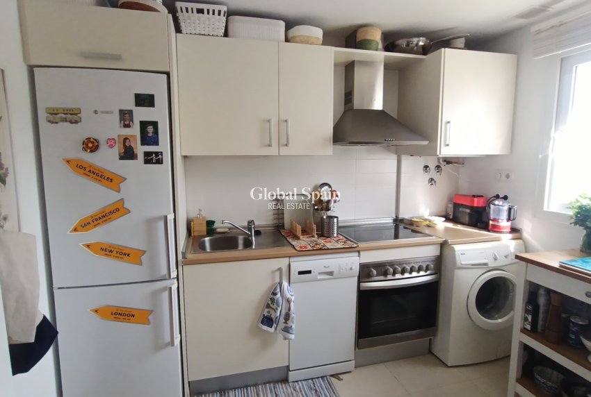 Revente - APPARTEMENT -
SUCINA - Inland