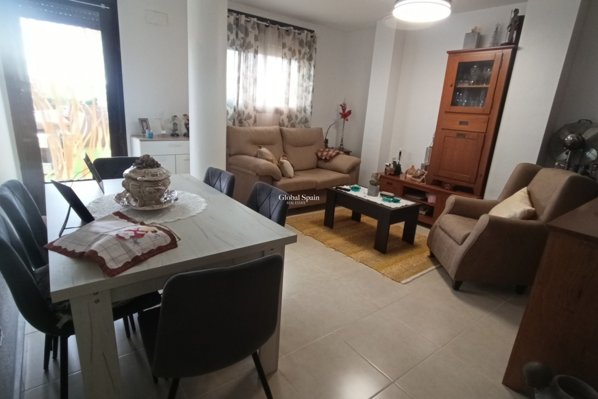 Revente - APPARTEMENT -
SUCINA - Inland