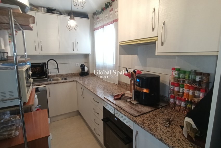 Revente - APPARTEMENT -
SUCINA - Inland