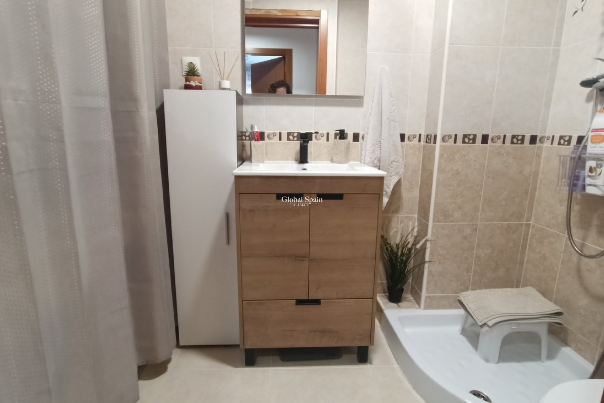 Revente - APPARTEMENT -
SUCINA - Inland