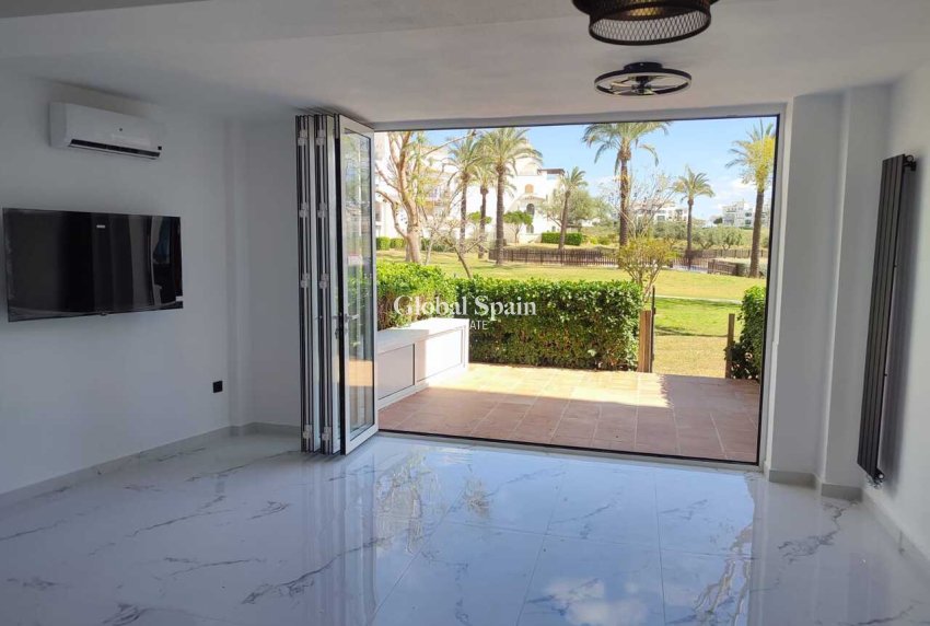 Revente - APPARTEMENT -
SUCINA - Inland
