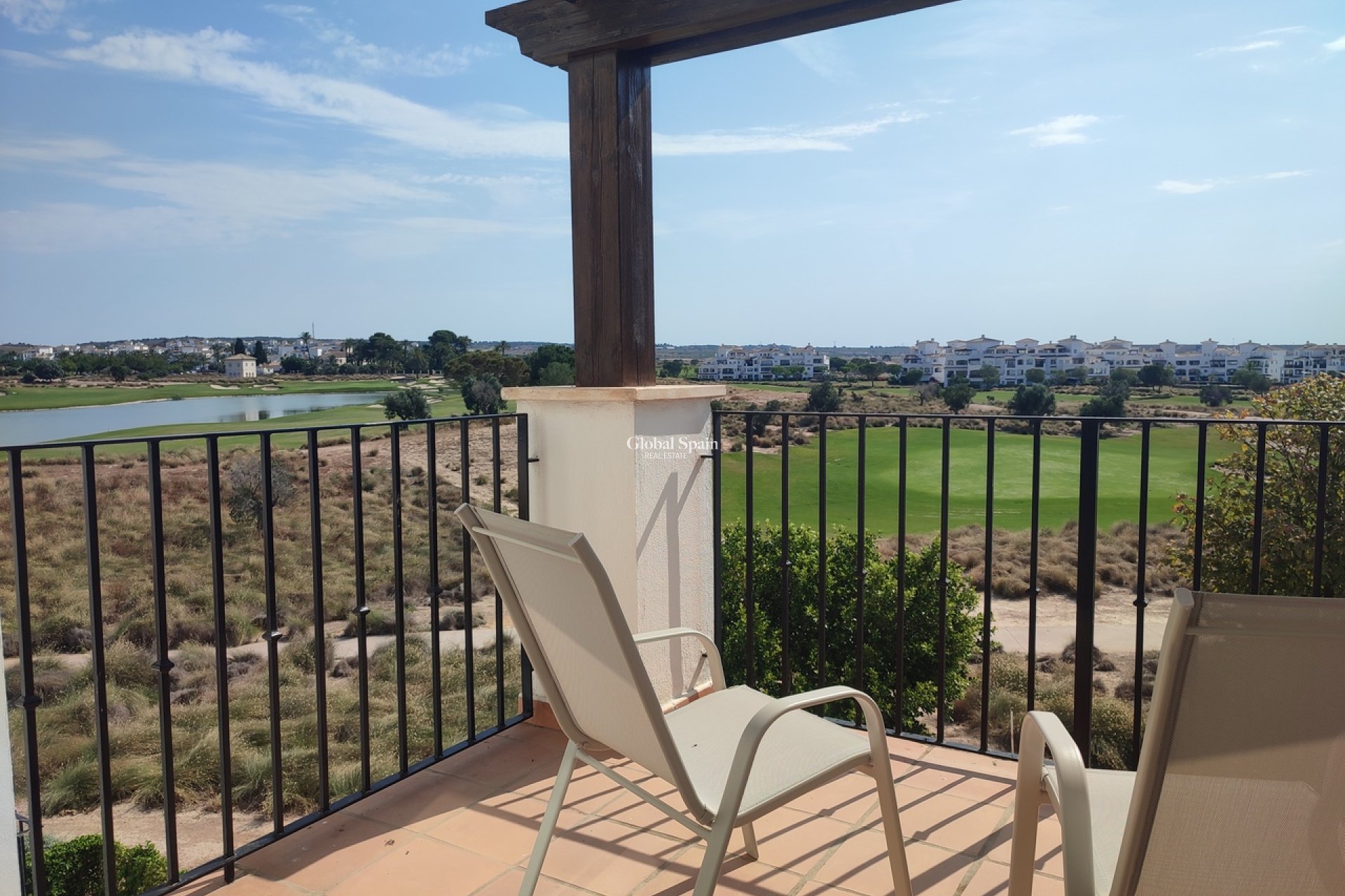 Revente - APPARTEMENT -
SUCINA - Inland
