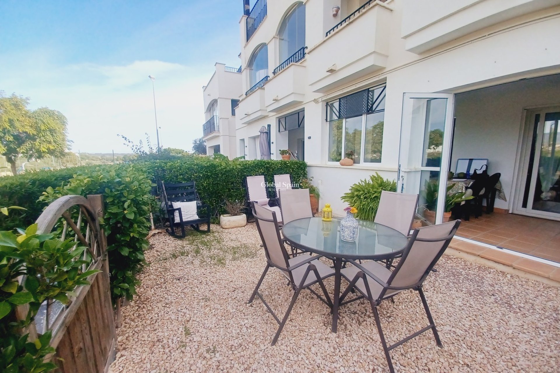 Revente - APPARTEMENT -
SUCINA - Inland