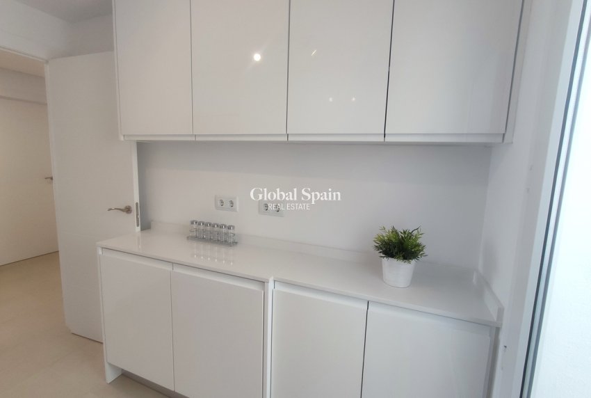 Revente - APPARTEMENT -
SUCINA - Inland