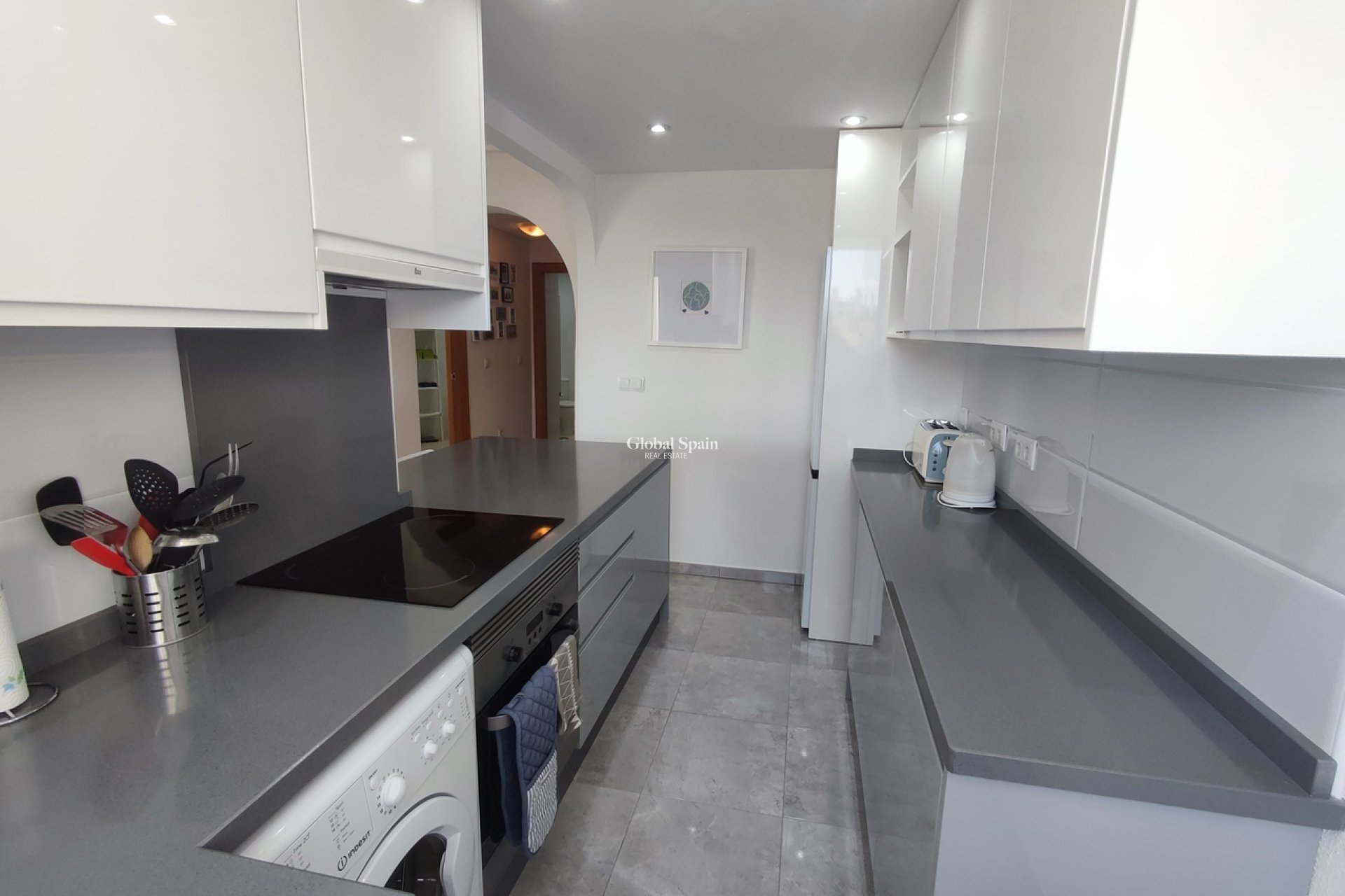 Revente - APPARTEMENT -
SUCINA - Inland